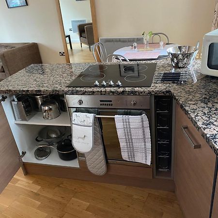 Afpl Hosting Appartement Durham Buitenkant foto