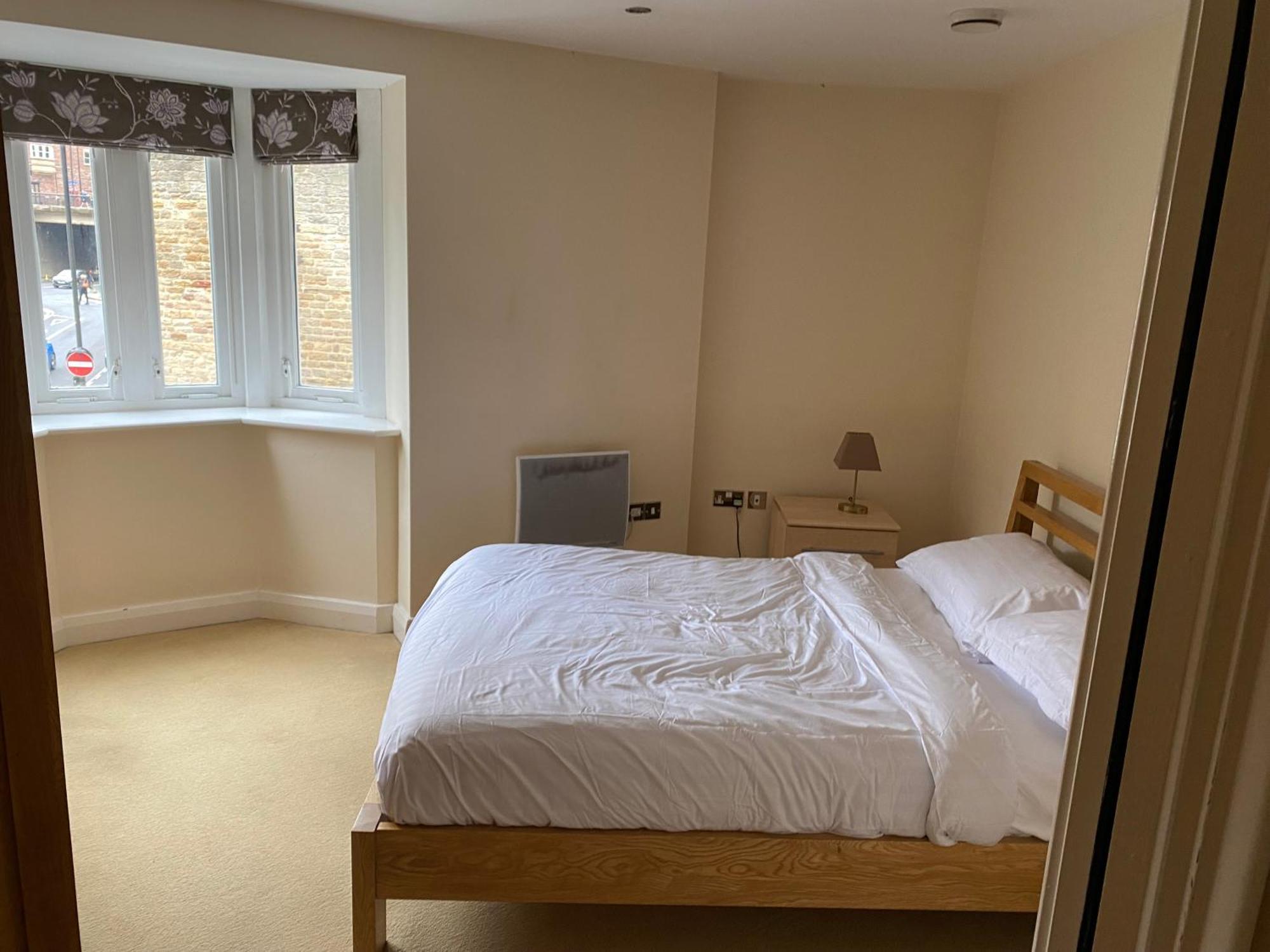 Afpl Hosting Appartement Durham Buitenkant foto