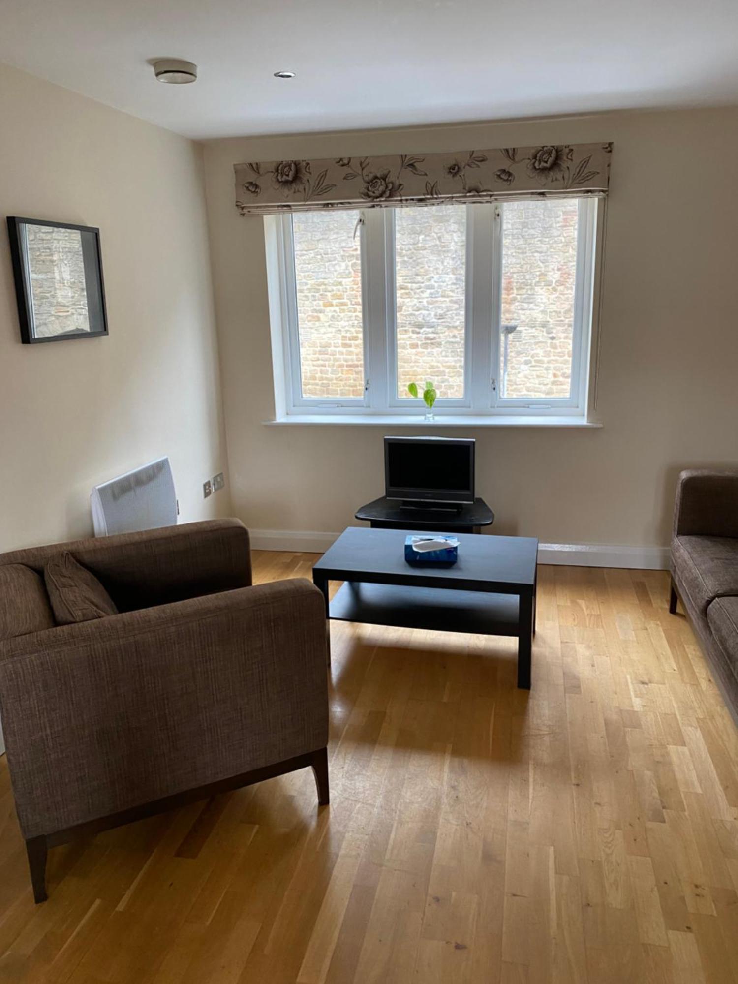 Afpl Hosting Appartement Durham Buitenkant foto